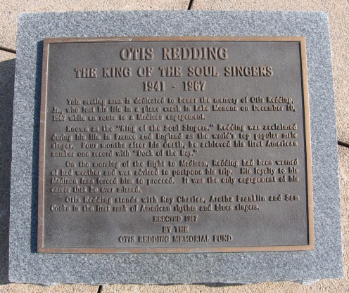 The plaque at Monona Terrace commemorating Redding's death (Courtesy: SurroundedByReality.com)